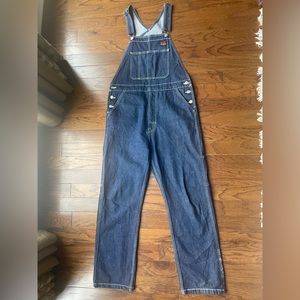 Levi’s overalls